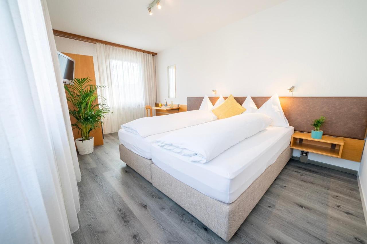 Hotel Sonne - Self Check-In Schwarzenburg Kültér fotó